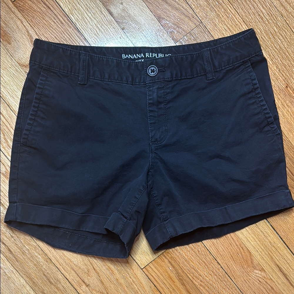 Banana Republic Shorts City Chino Black Shorts Tailored Fit Size 2